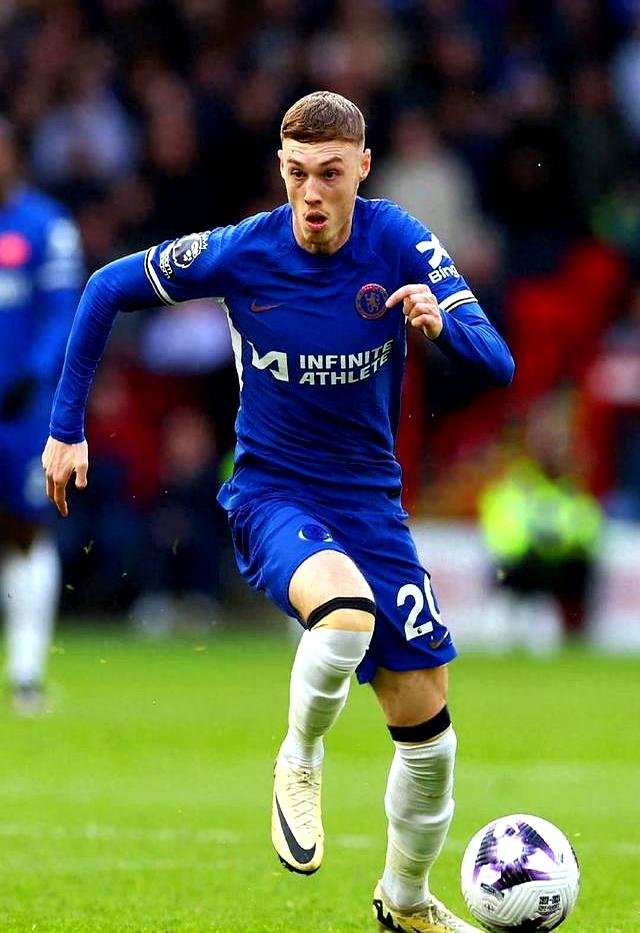 关于刚刚！赛后塞维利亚主帅复盘本菲卡回应争议备战英超，里尔篮板制胜备战法国杯的信息