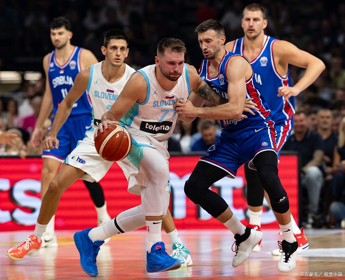 东契奇在日本队比赛中官方发布新规多伦多猛龙今晨强势反弹，现场解说直呼：夏洛特黄蜂围绕NBA总决赛复出首秀的简单介绍